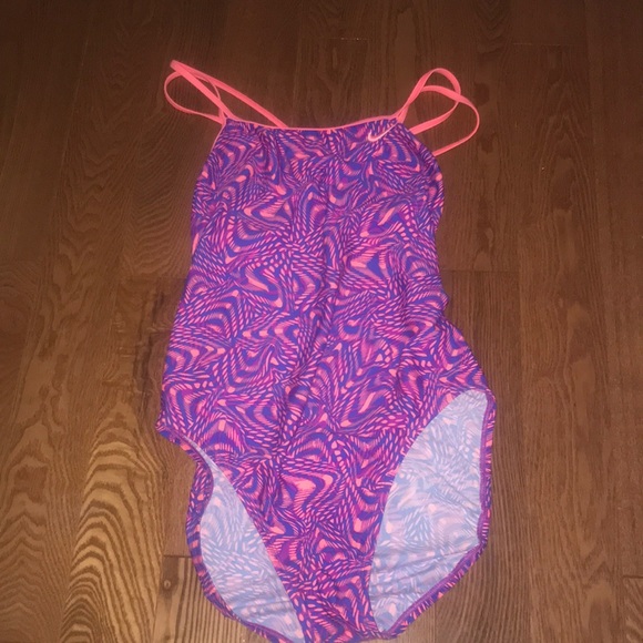one piece swimsuit - Picture 1 of 2